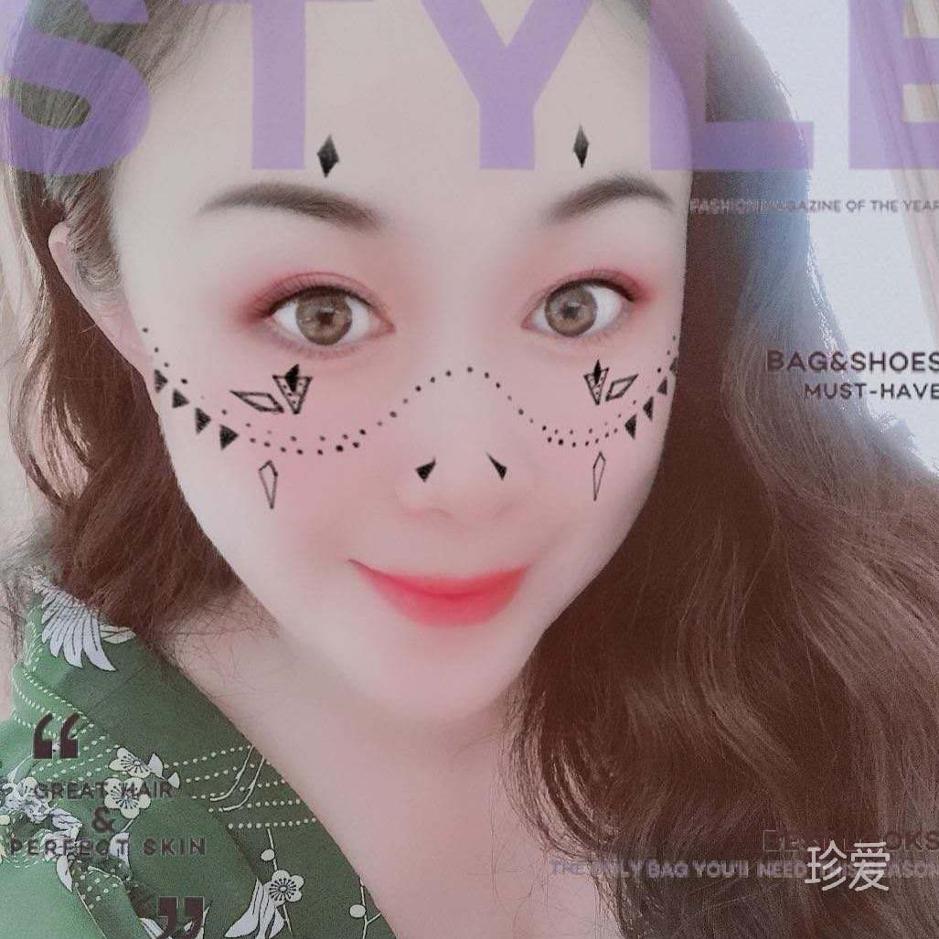 回眸一笑百媚生