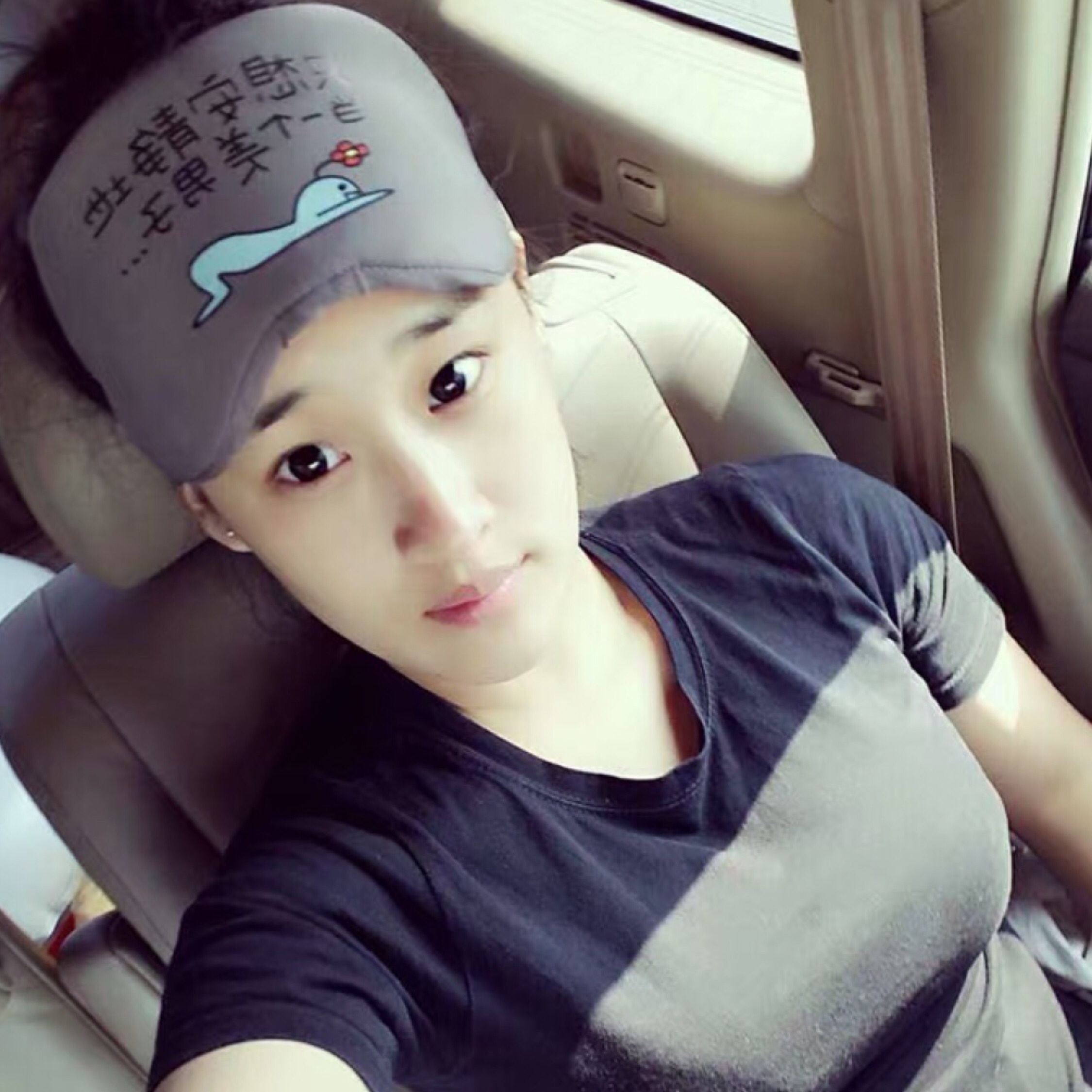 小時(shí)園邊的太陽花