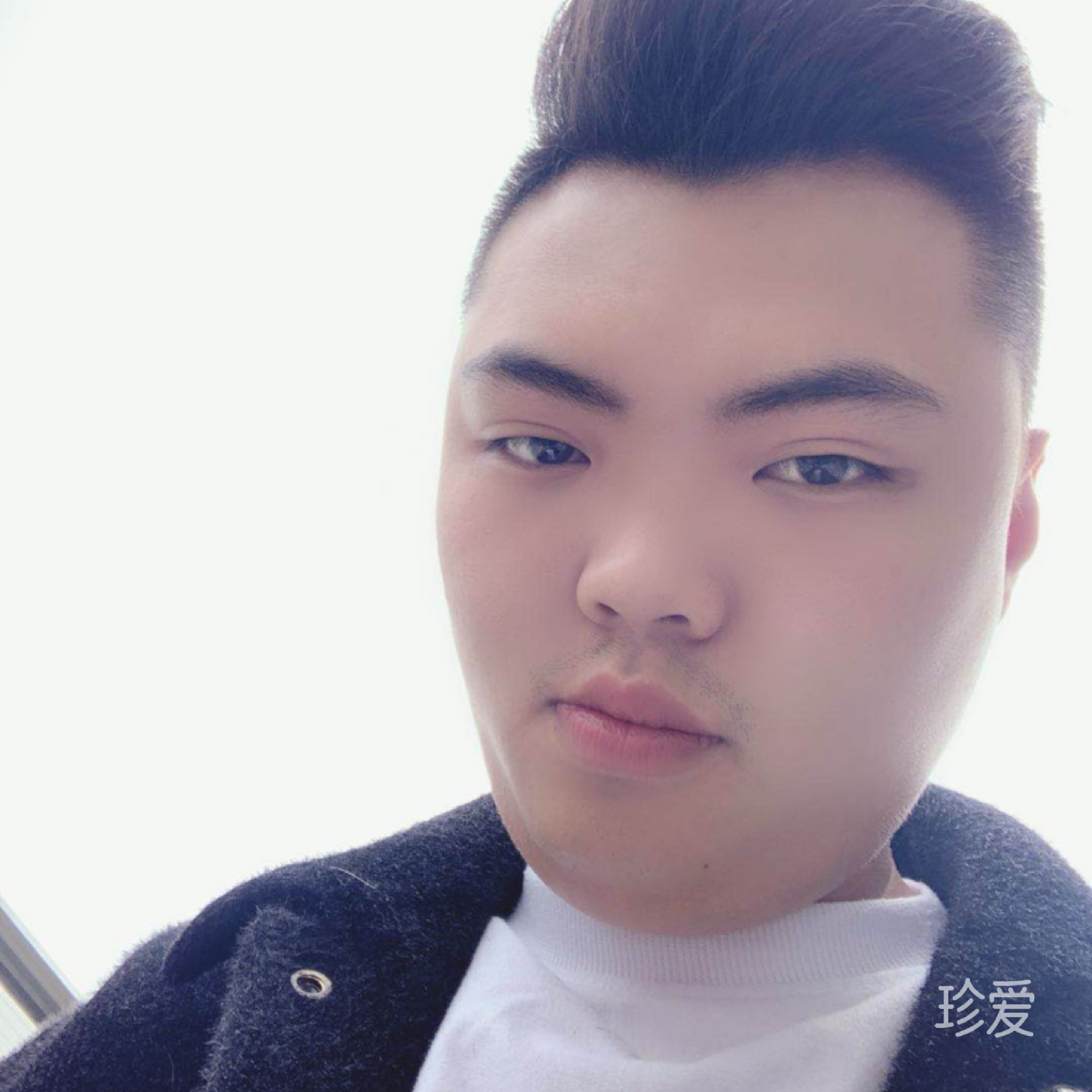 雨后的彩虹在綻放