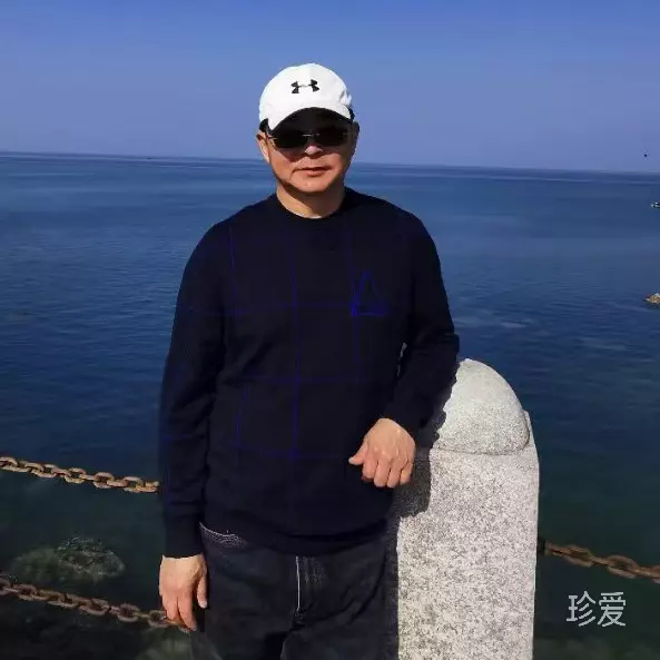 孤月苍狼