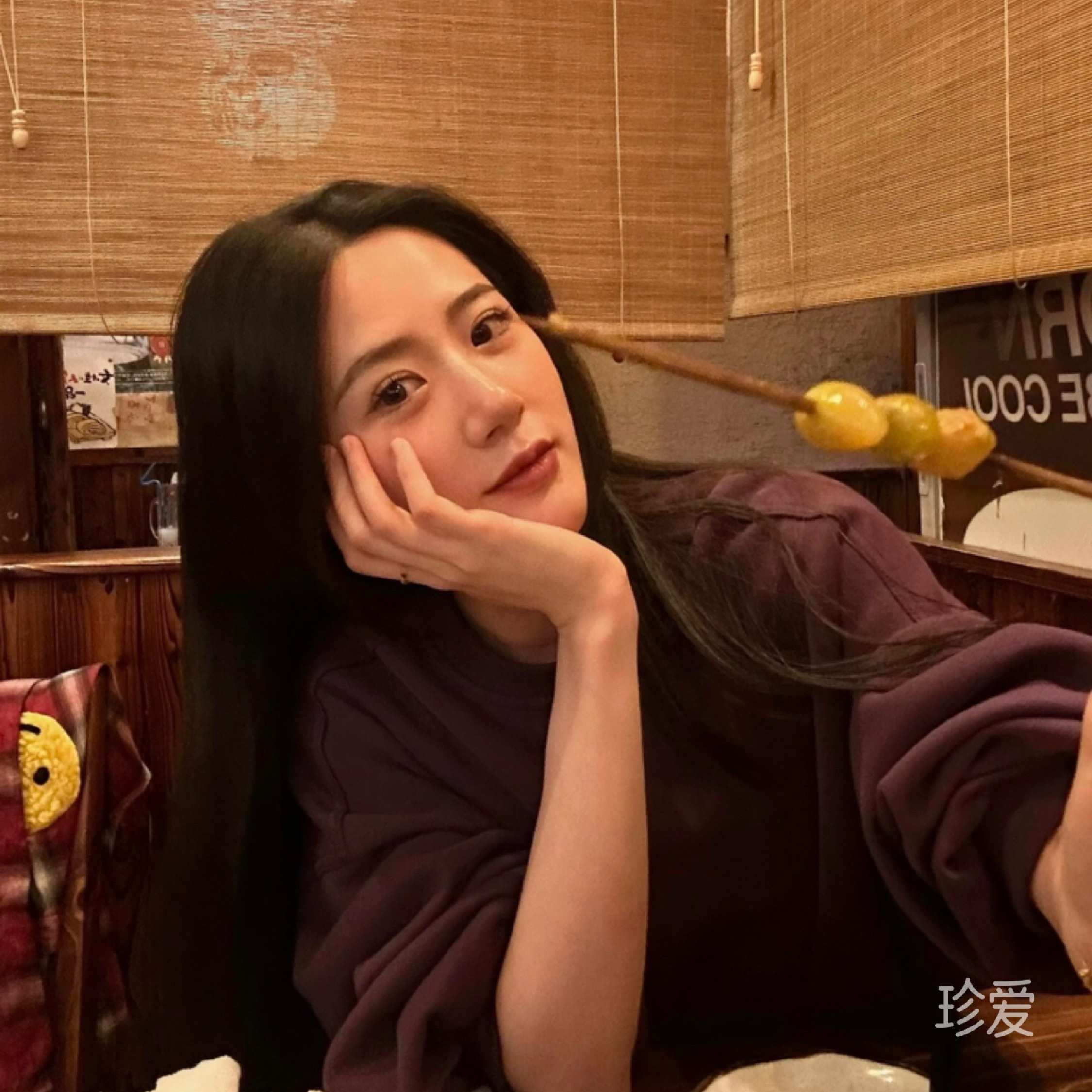 洛小菲