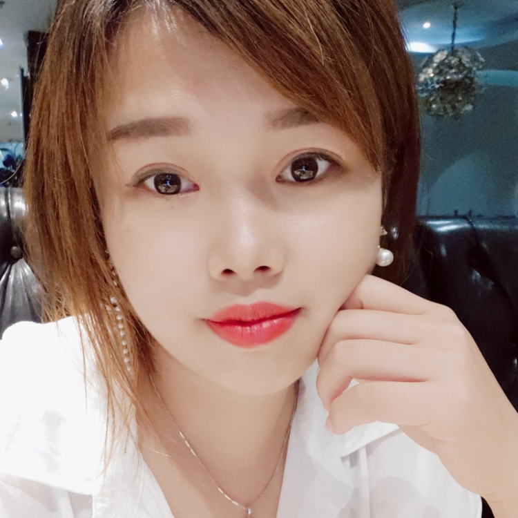 現(xiàn)實(shí)與理想之間