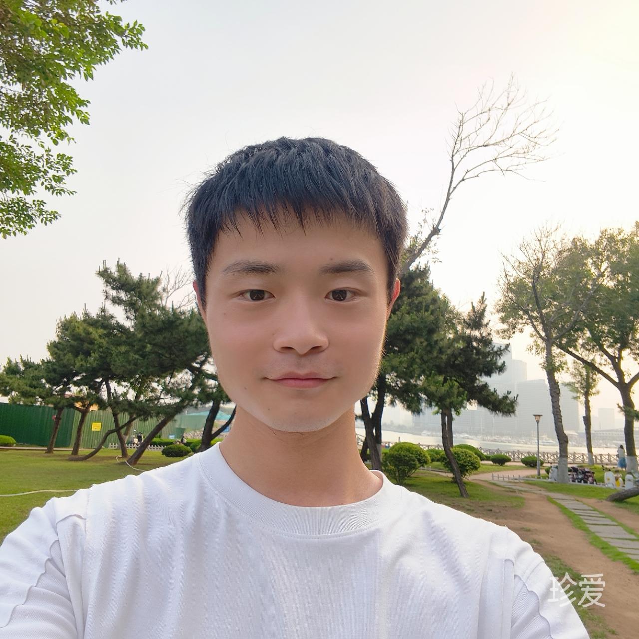 长街听风