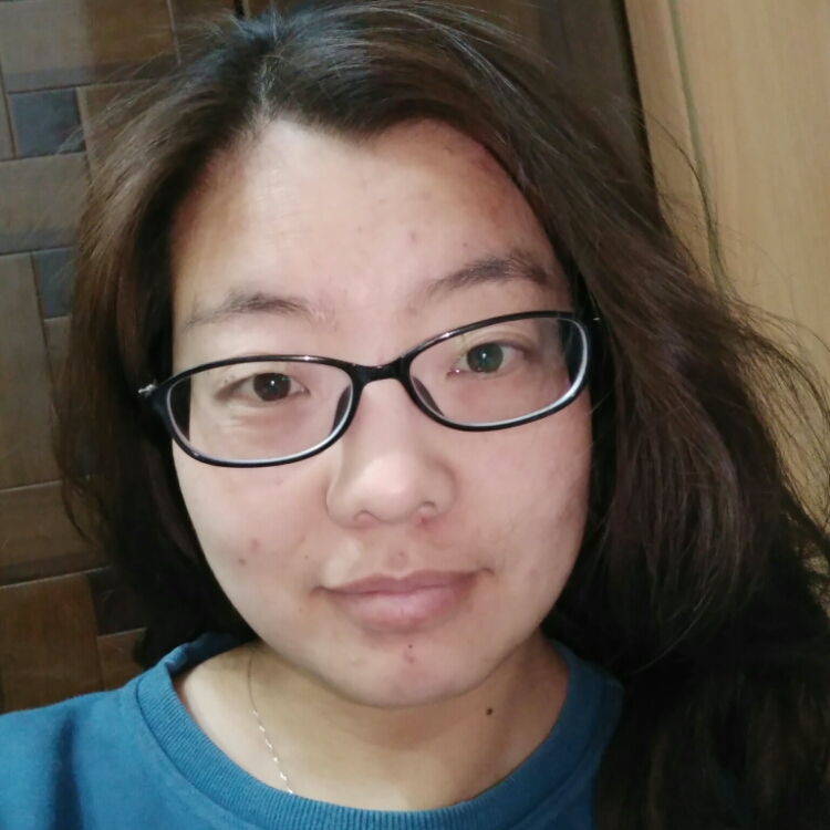 水中魚(yú)兒游