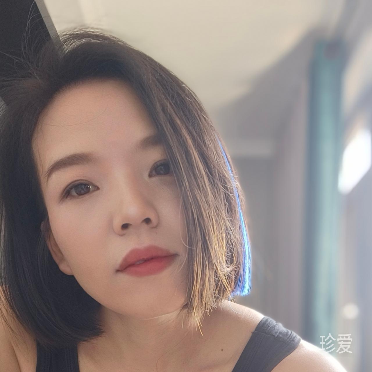 海边的女孩
