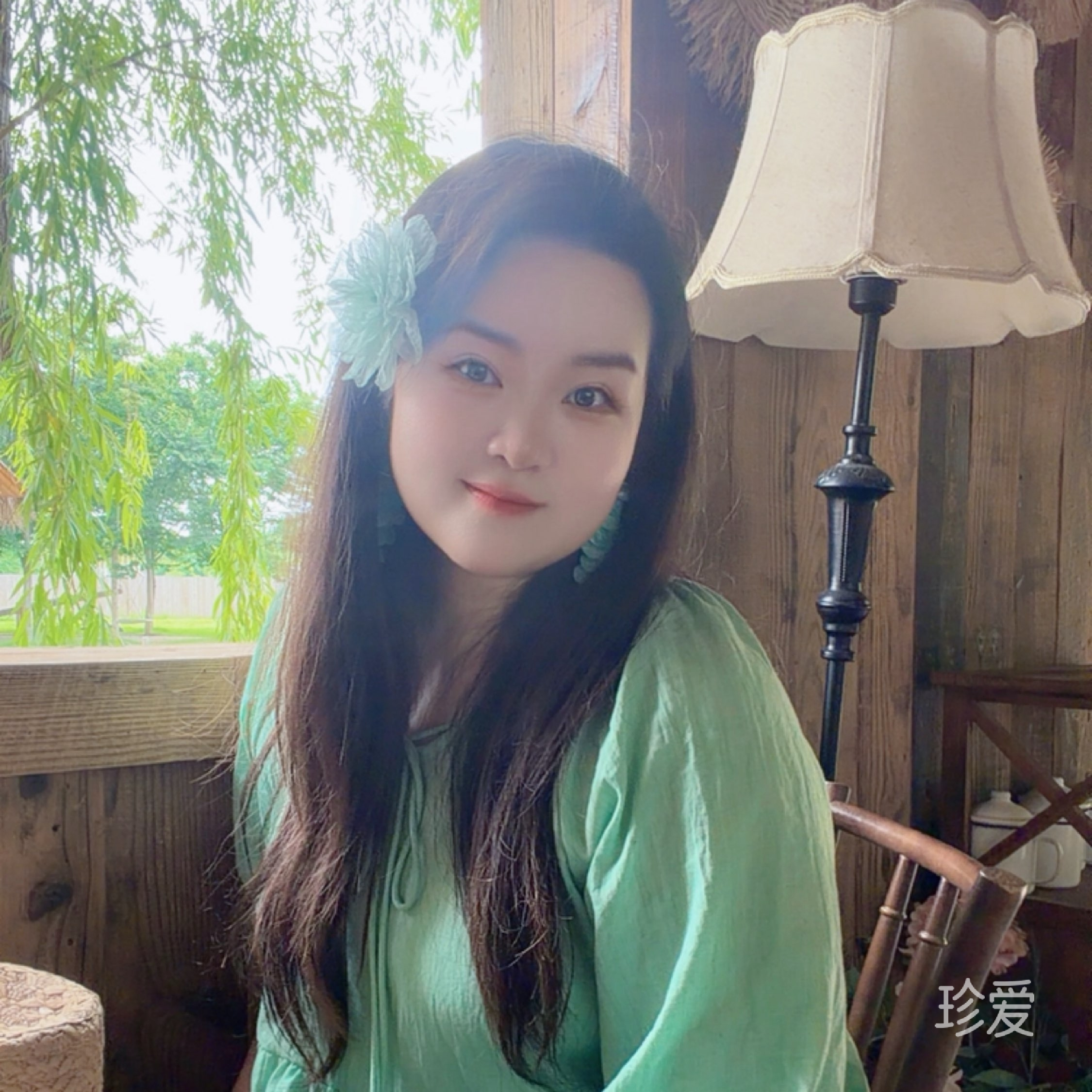 我本明媚