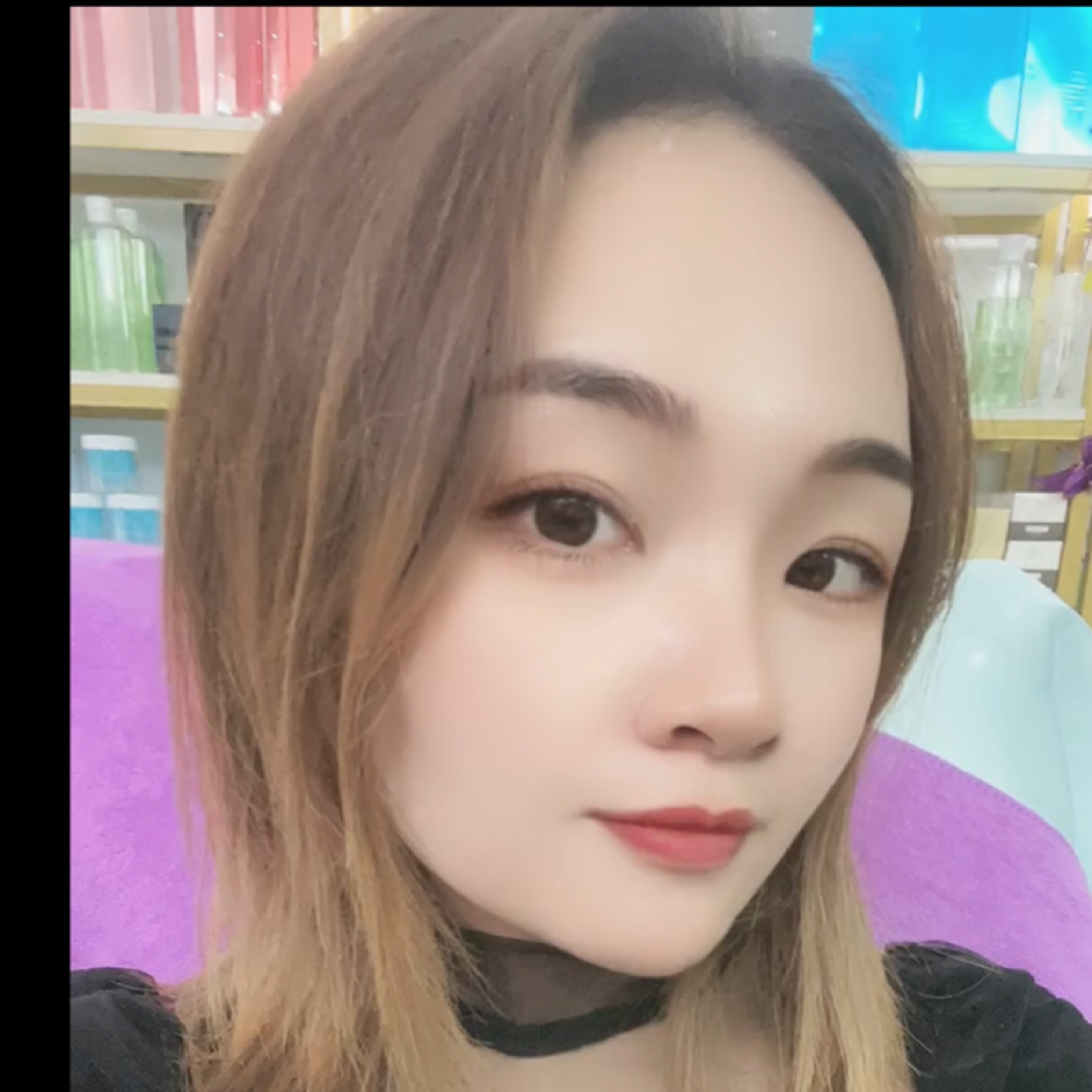 美業(yè)小玲子