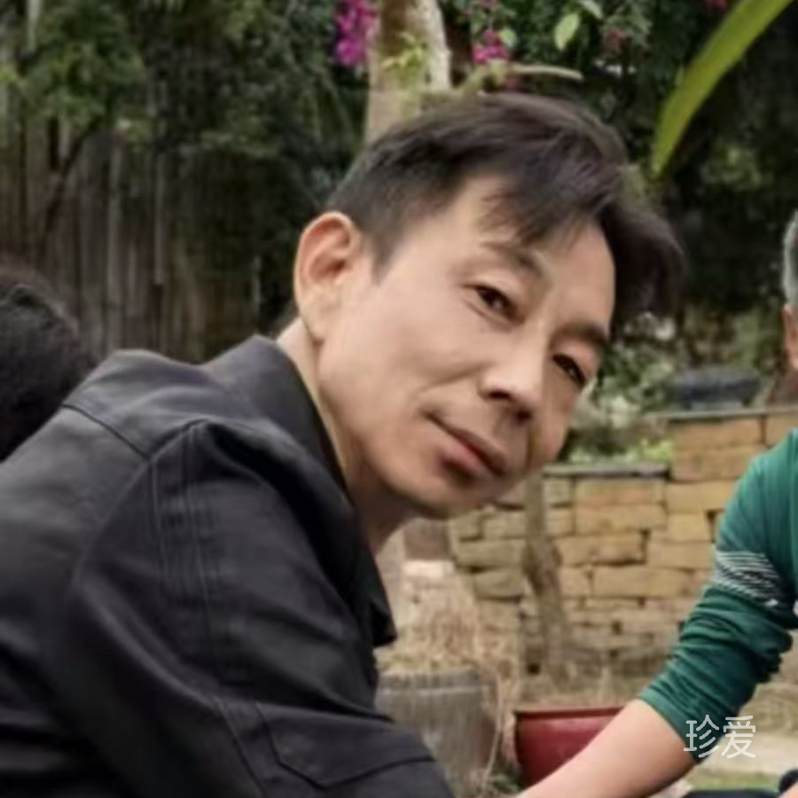 卓盈