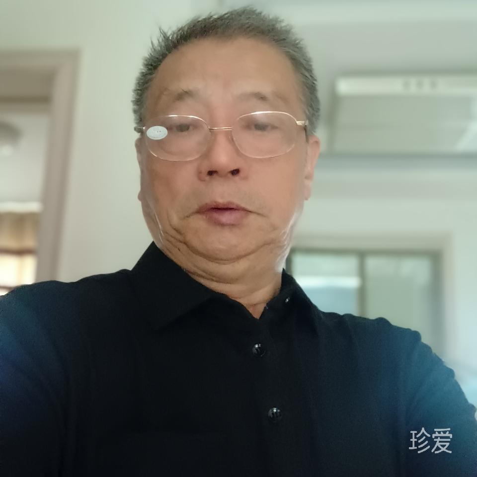 笑容依旧