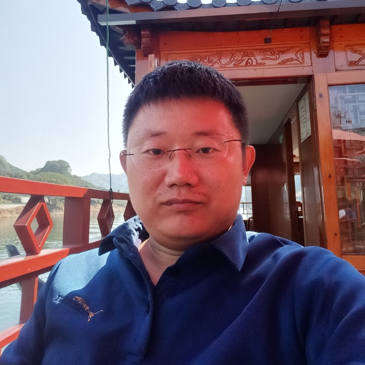 喜歡旅行的少年