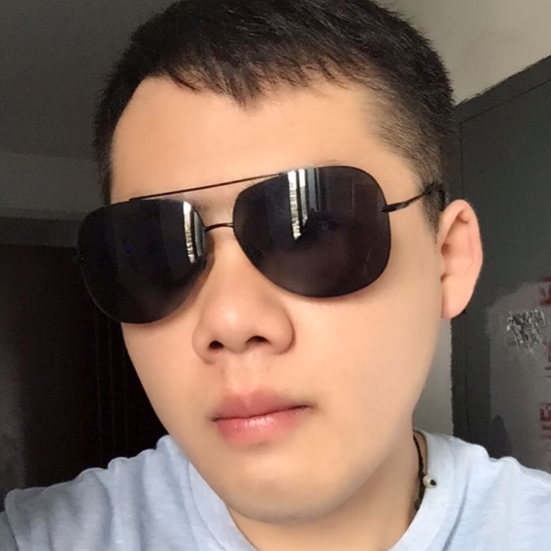 愛(ài)還來(lái)得及嘛