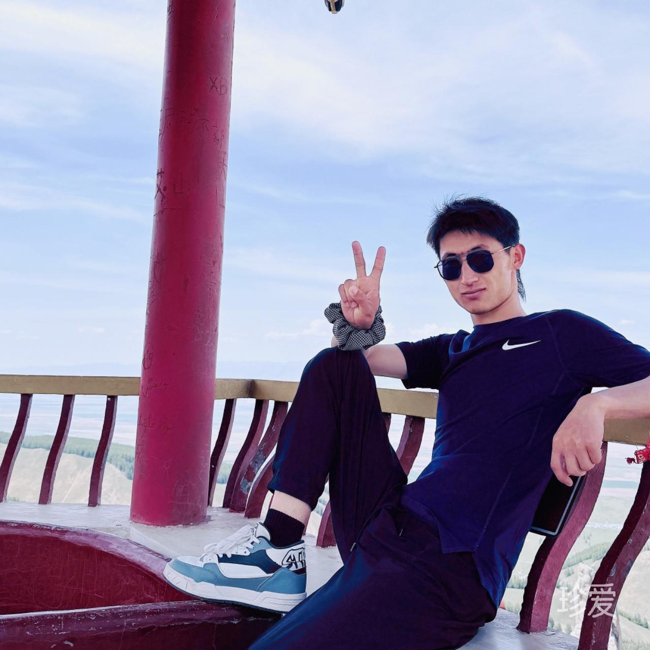 寂寞在靠岸