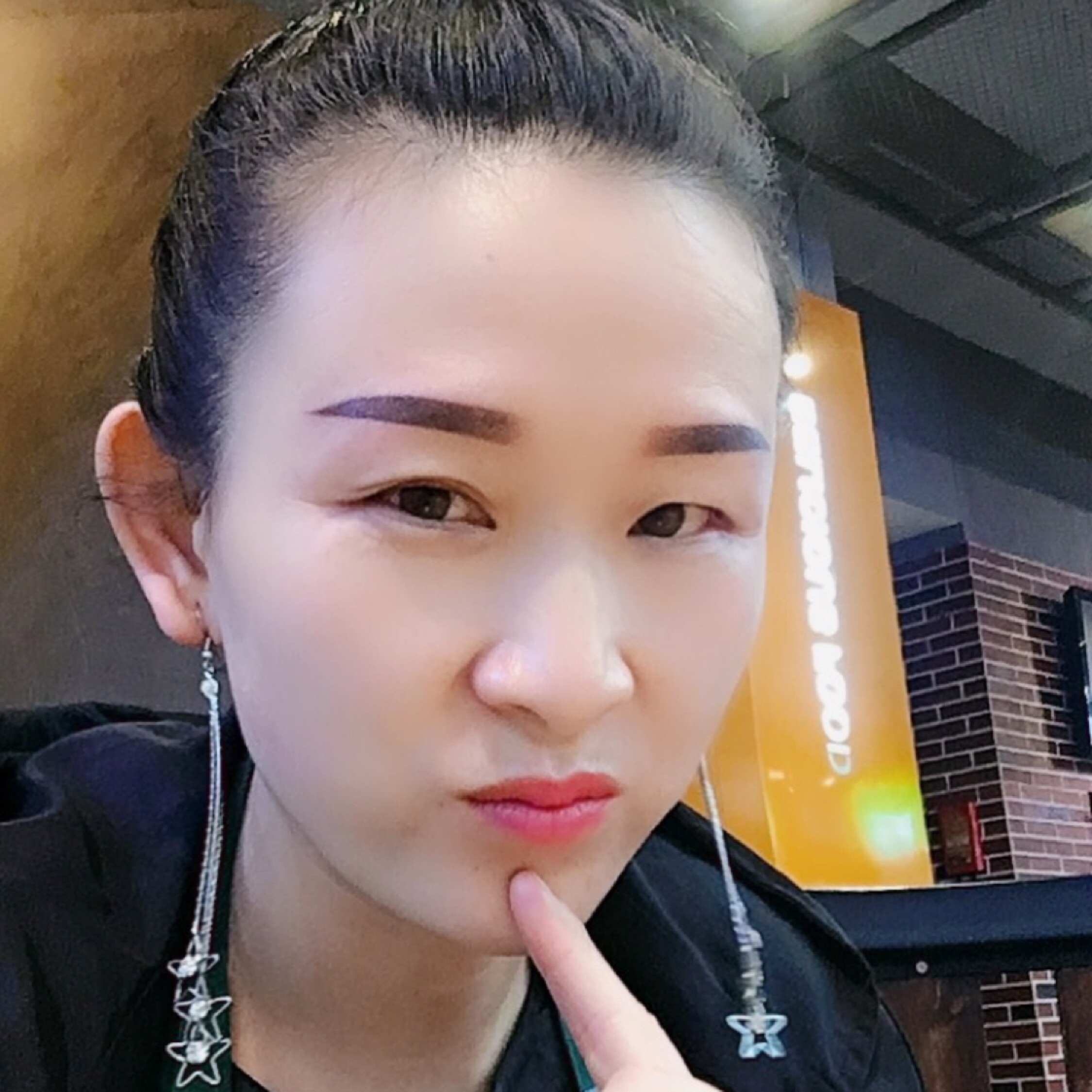 带刺的玫瑰