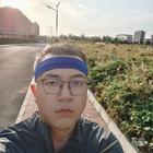穿過陽(yáng)光的風(fēng)
