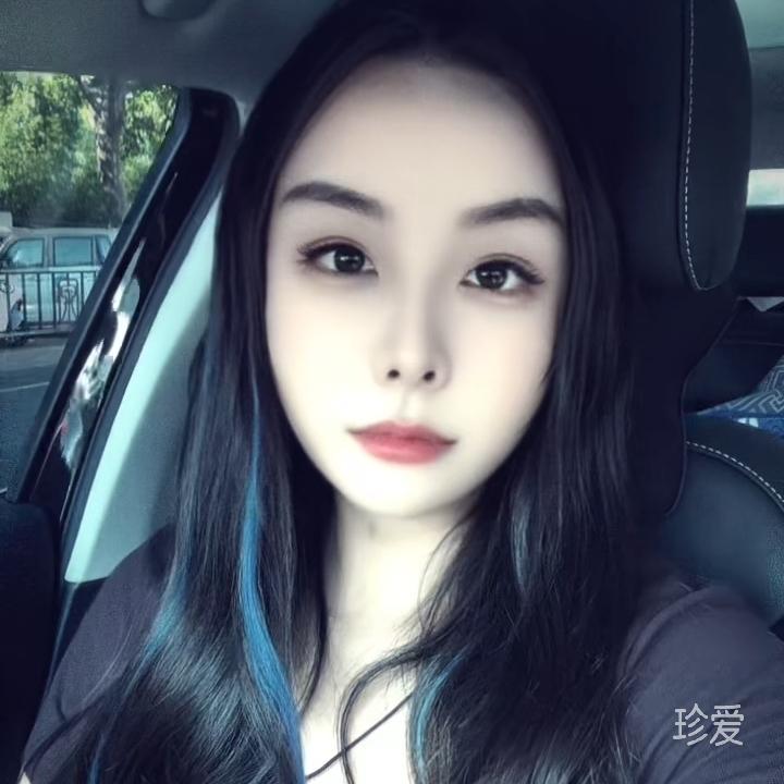 小柒