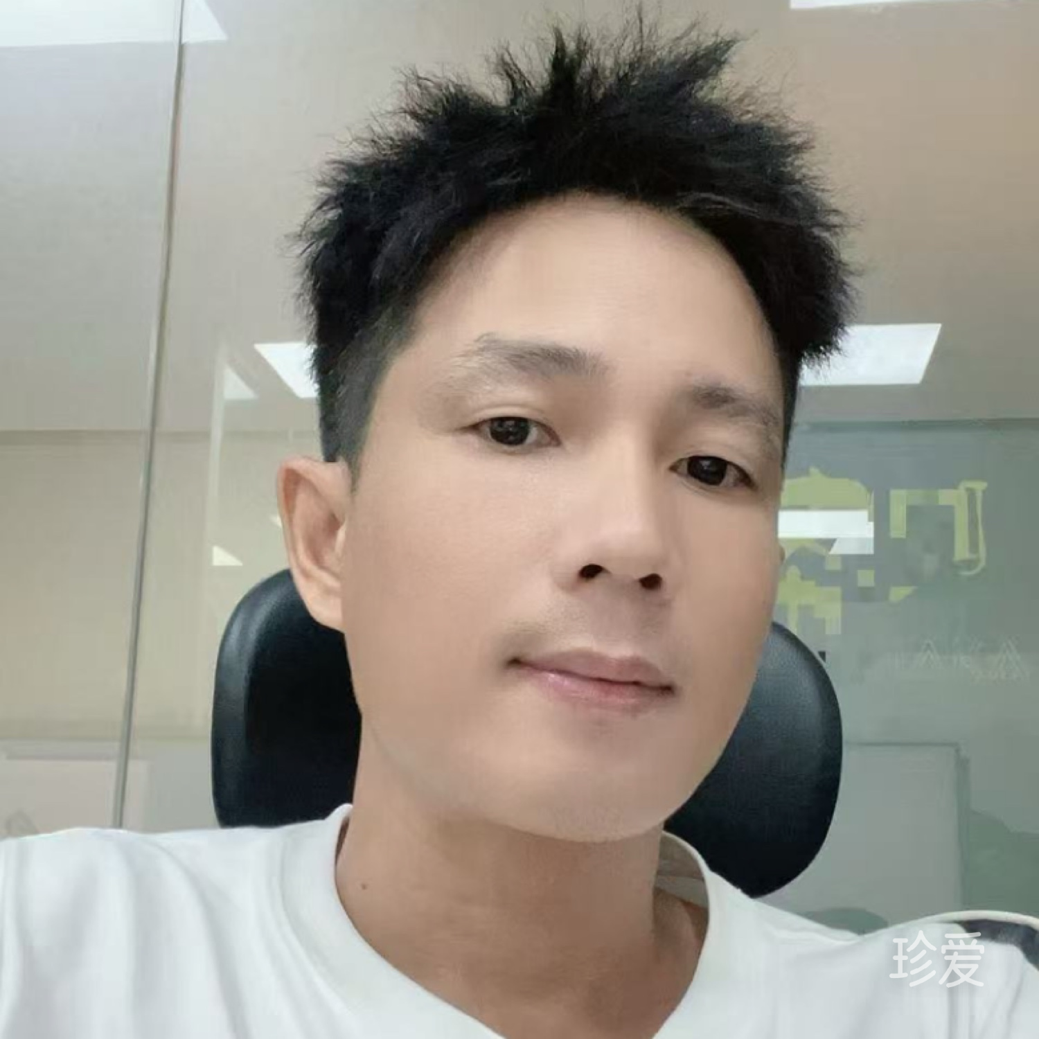 不懂夜的黑
