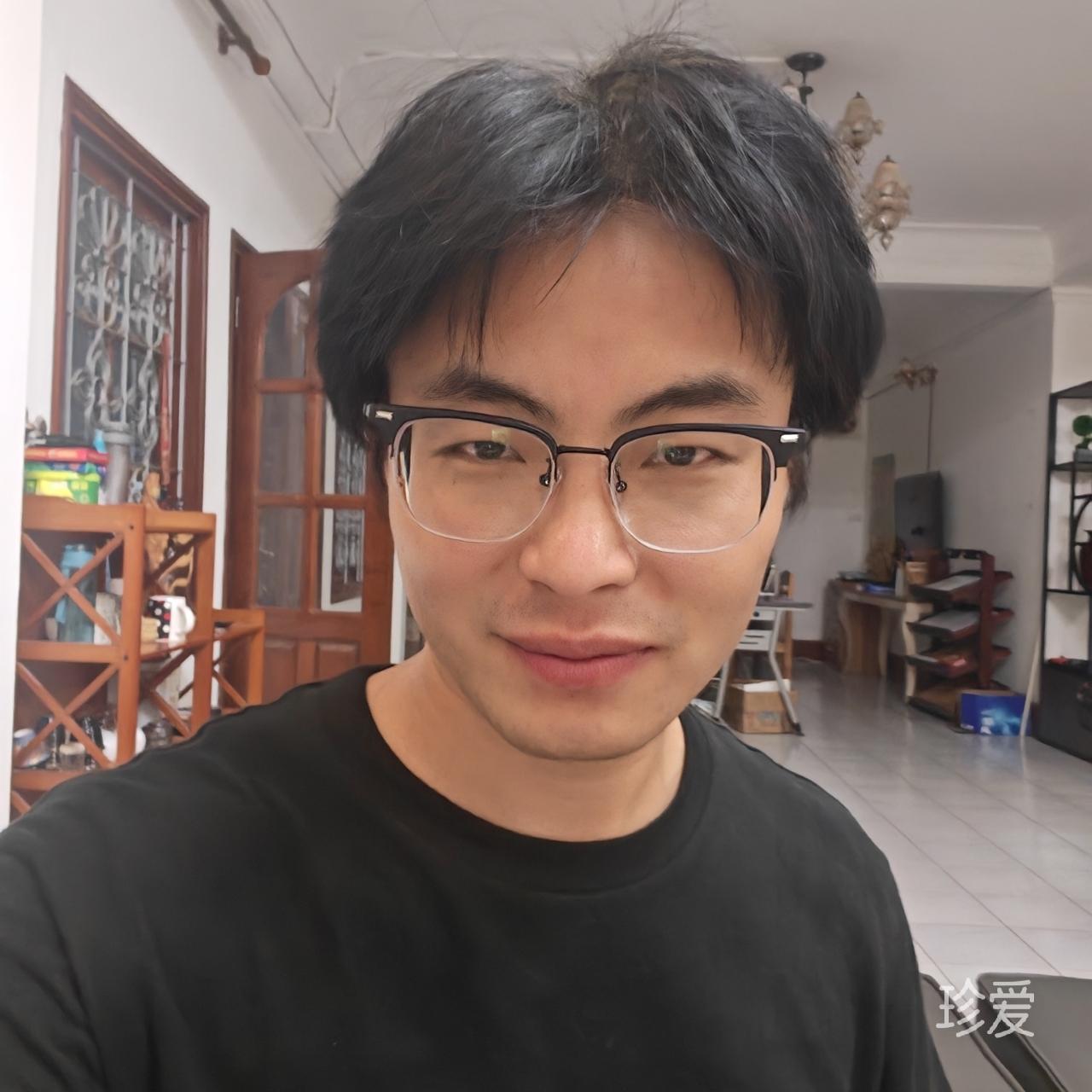 风吹云潮动