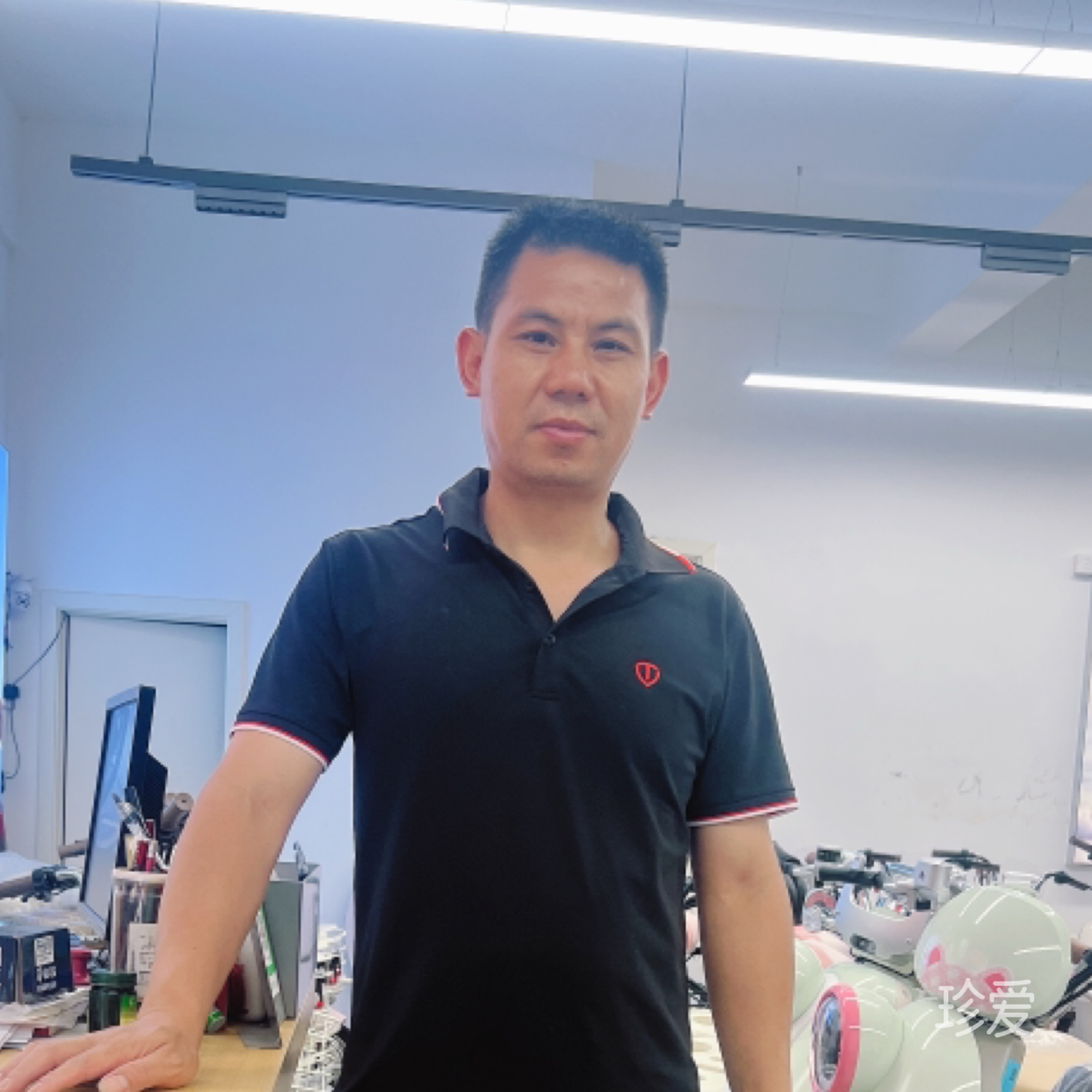 左手牵右手