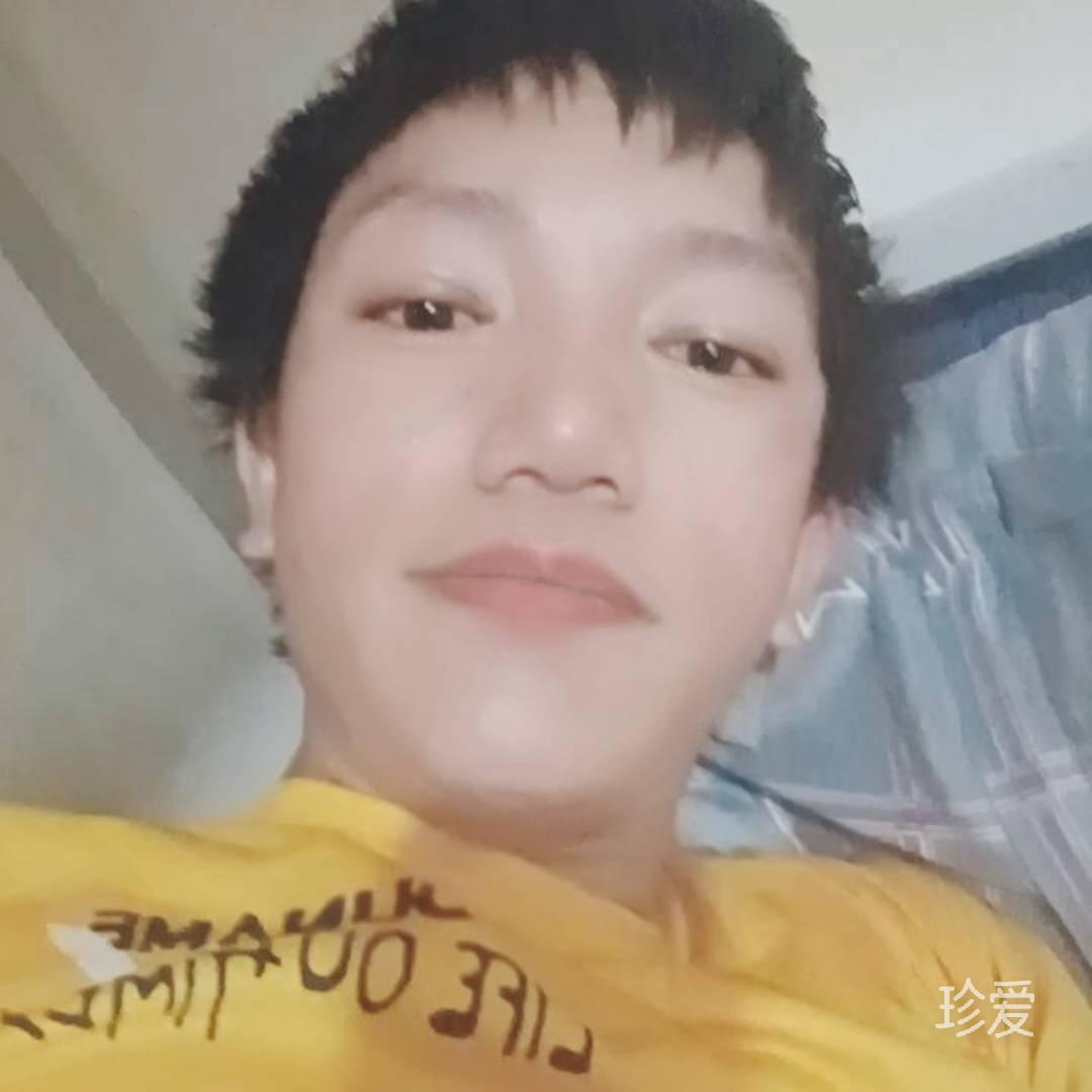 阿克小红