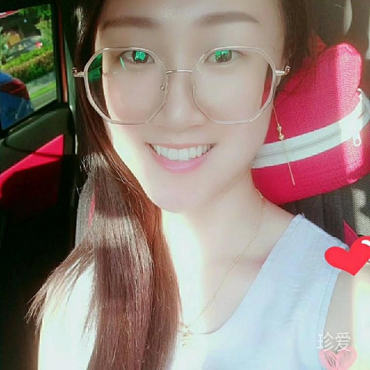 姑娘活得坦荡荡