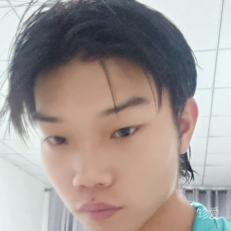 爱蒸汽波的男孩