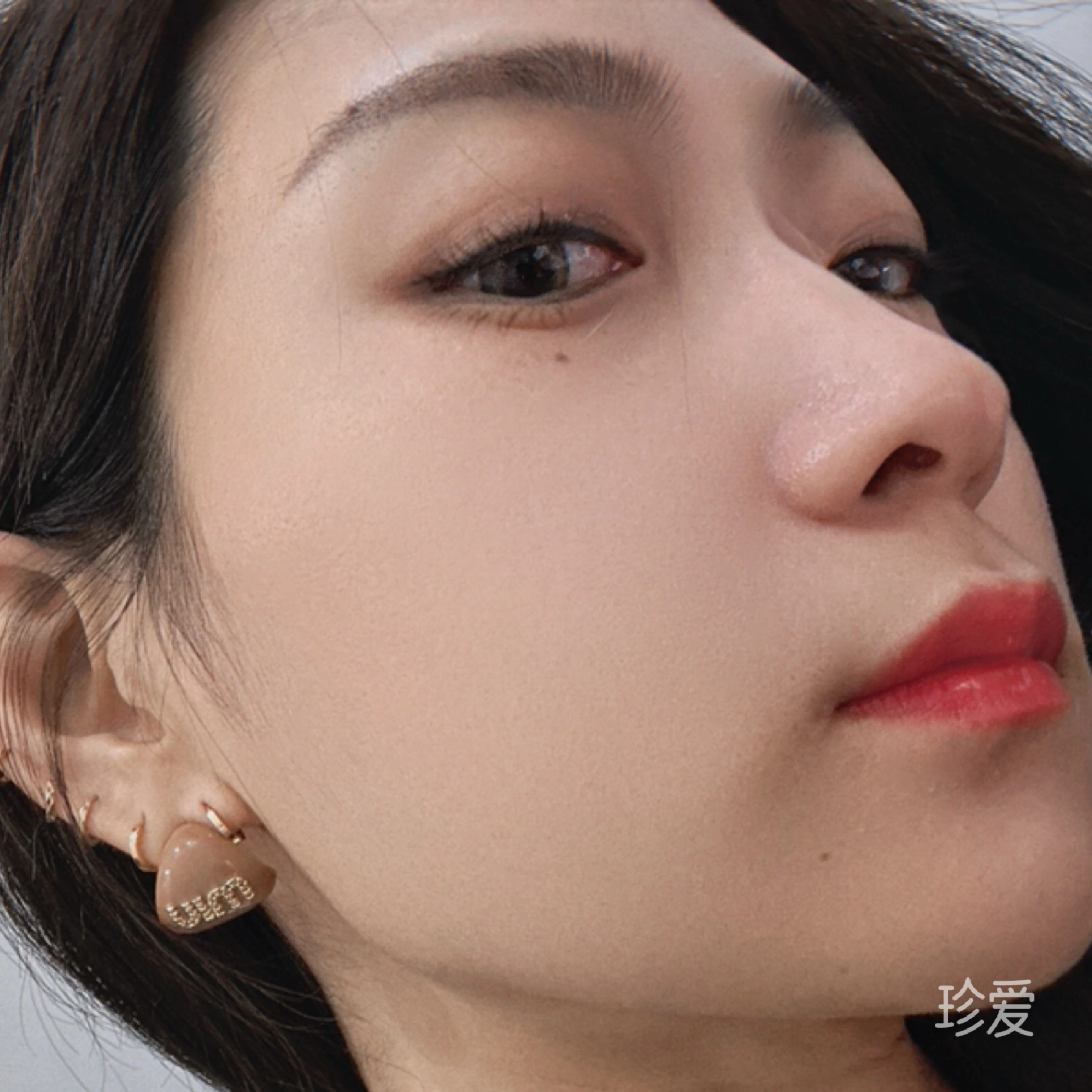 杨佳