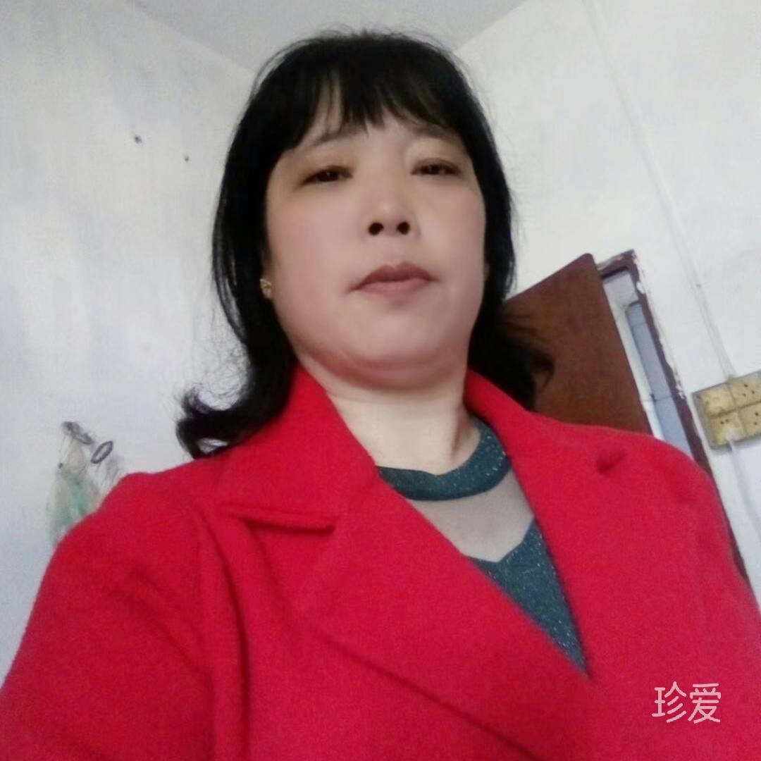 微笑的侧颜