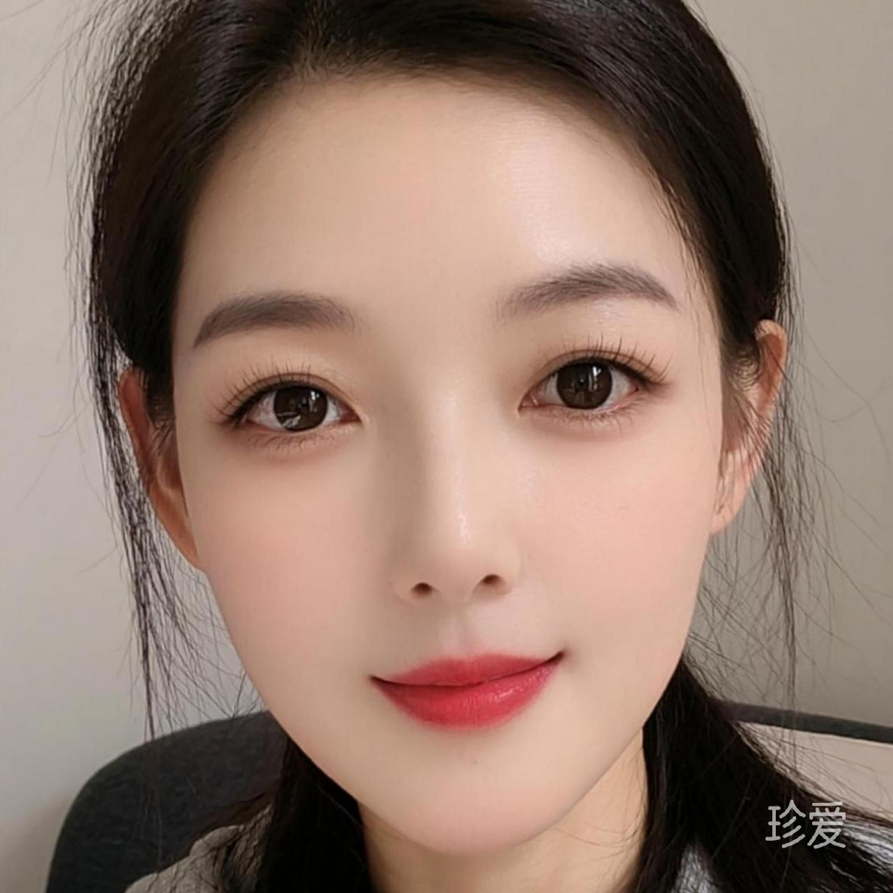 风中蔷薇