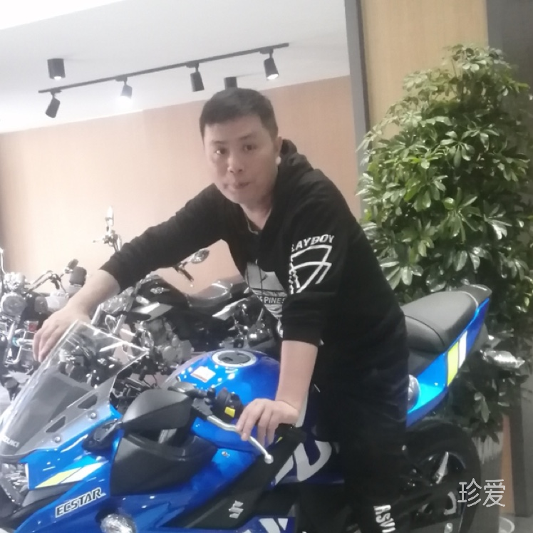 一直在守护底线