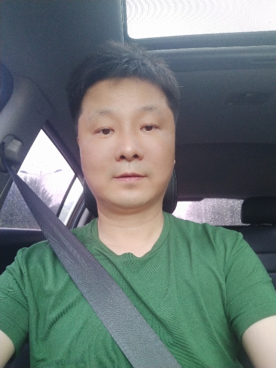 葉落隨風(fēng)Man