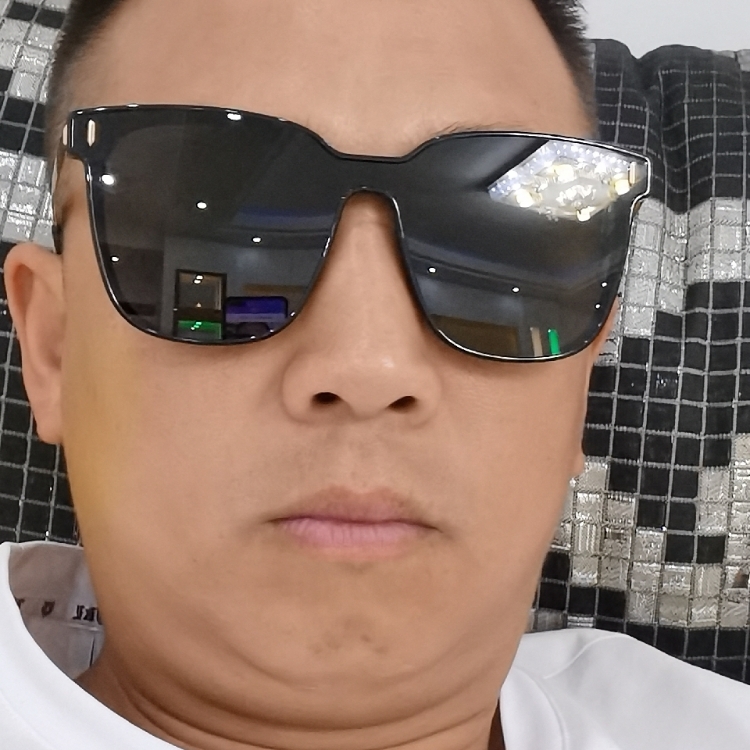 左手牽著你的右手