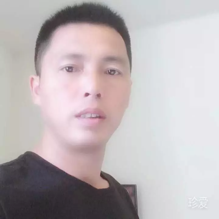 廊轩听雨