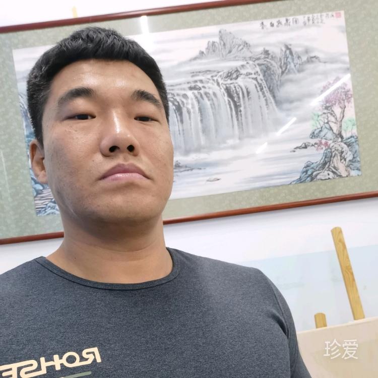 這個(gè)男人不太冷