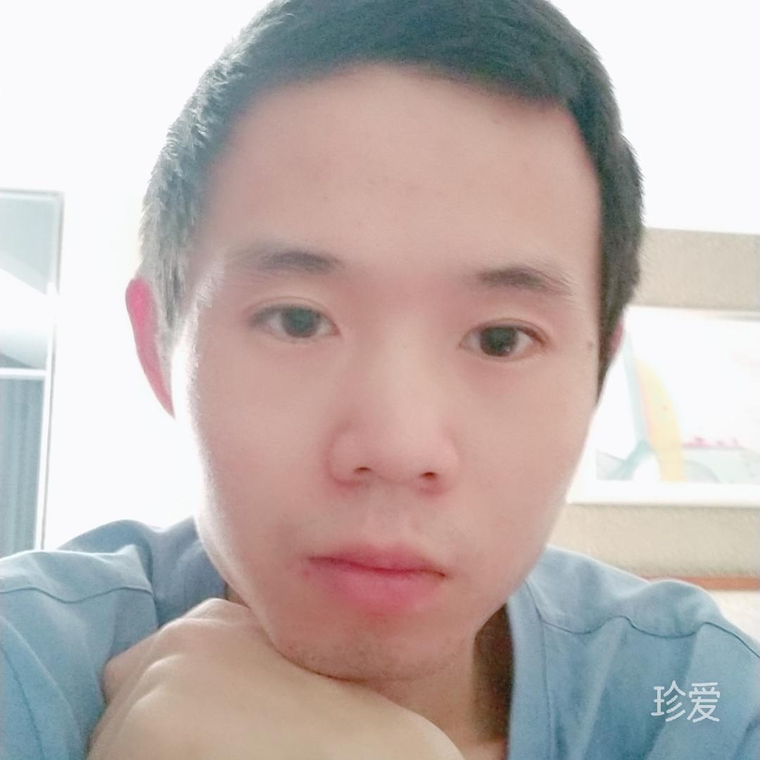 雨后的彩虹在绽放