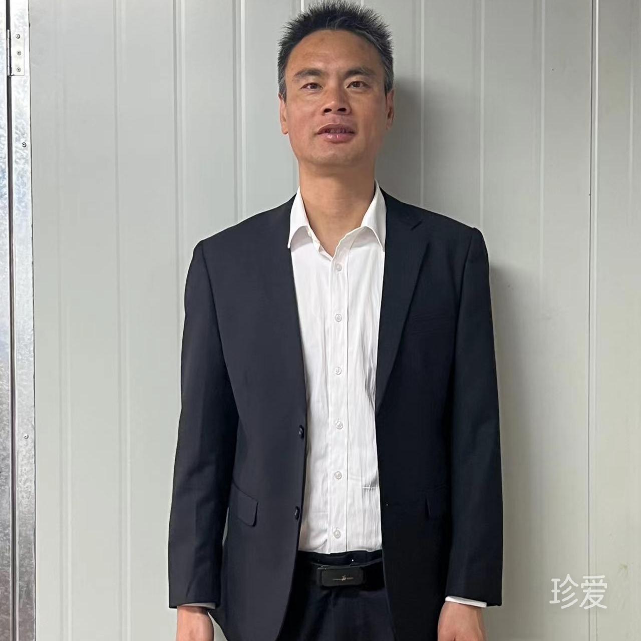 小楼一夜听春雨