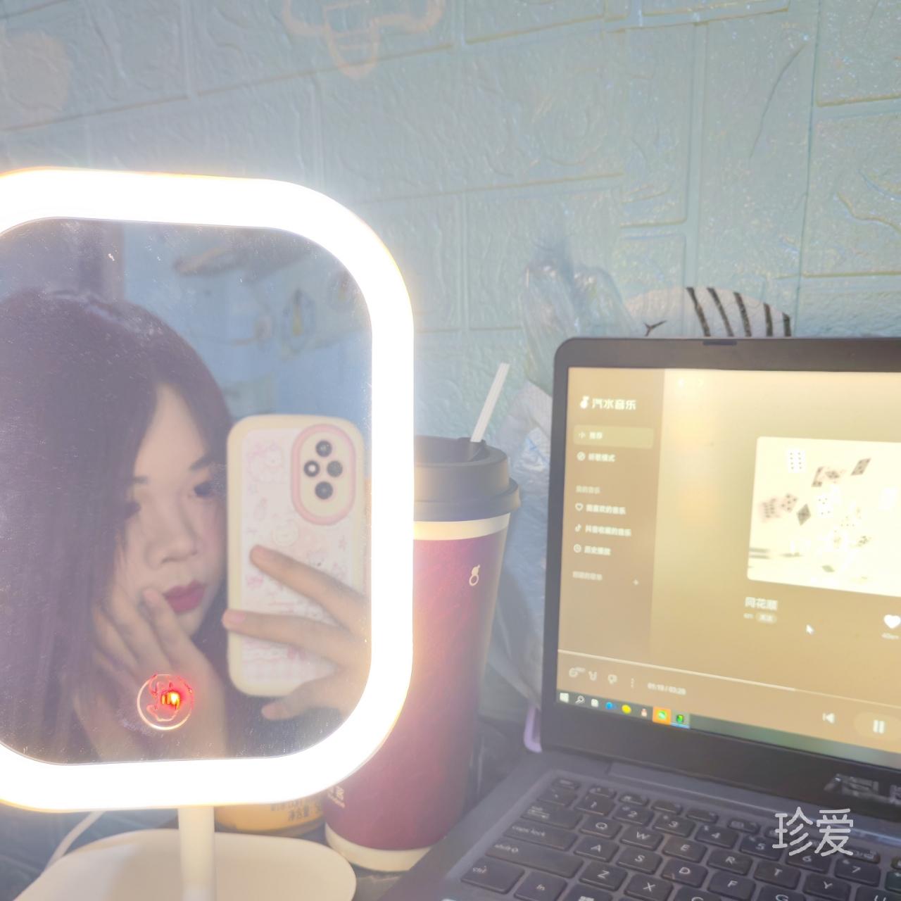 阳光下的小星星