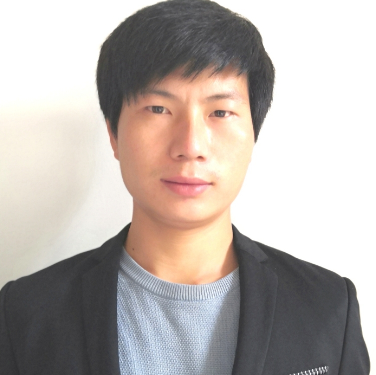 心有猛虎细嗅蔷薇