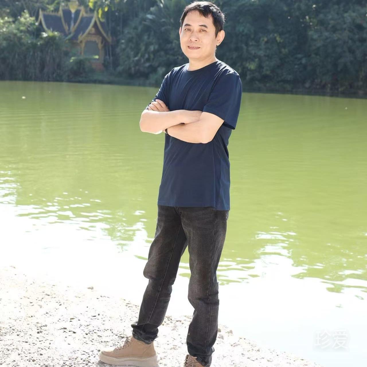 笑叹红尘