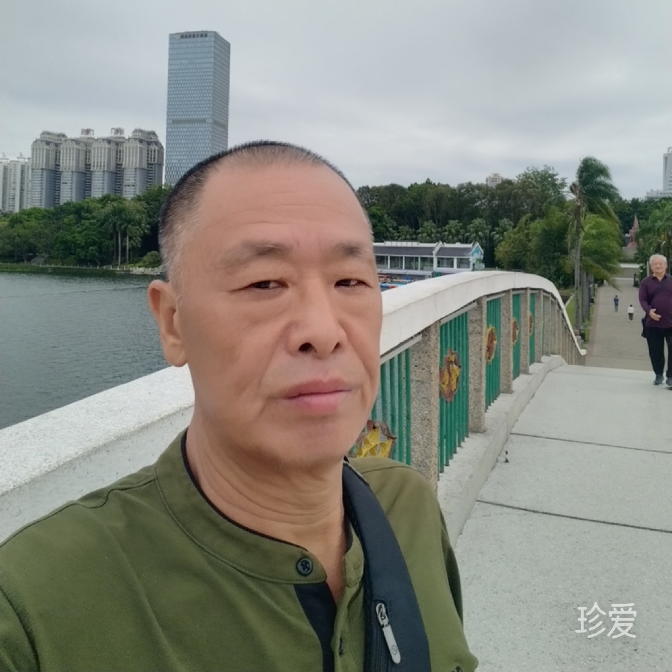 般尼仔