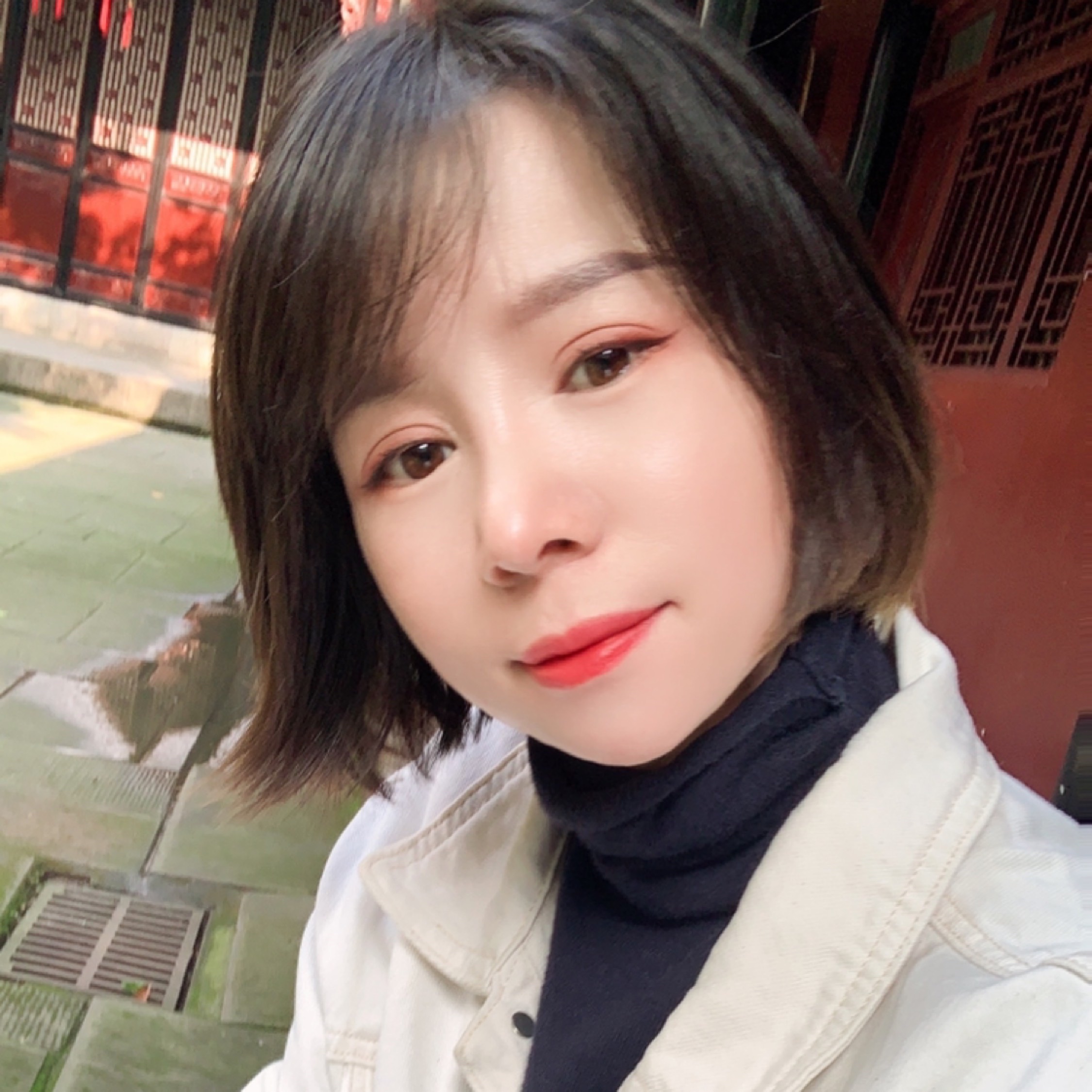 梨花落晚風(fēng)