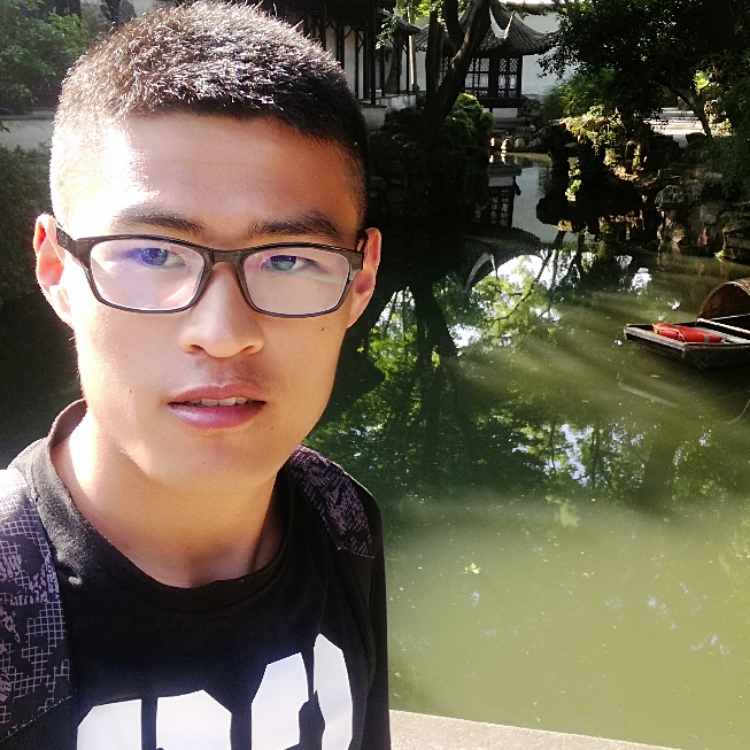 一打就死的小強(qiáng)