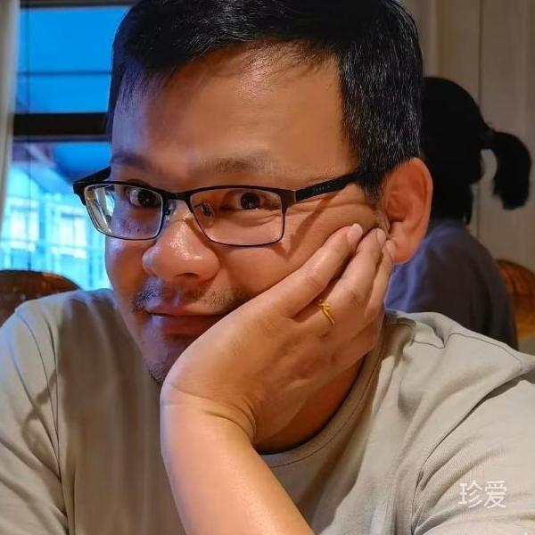 向阳的葡萄