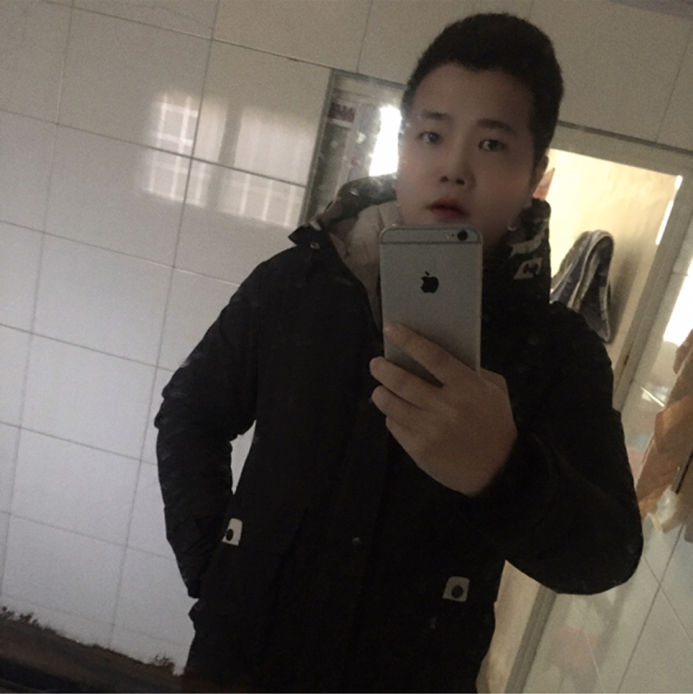 为了脱单上珍爱网