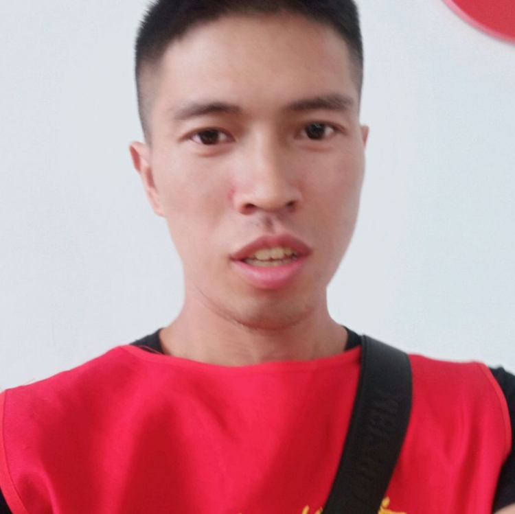 誰(shuí)進(jìn)我心房