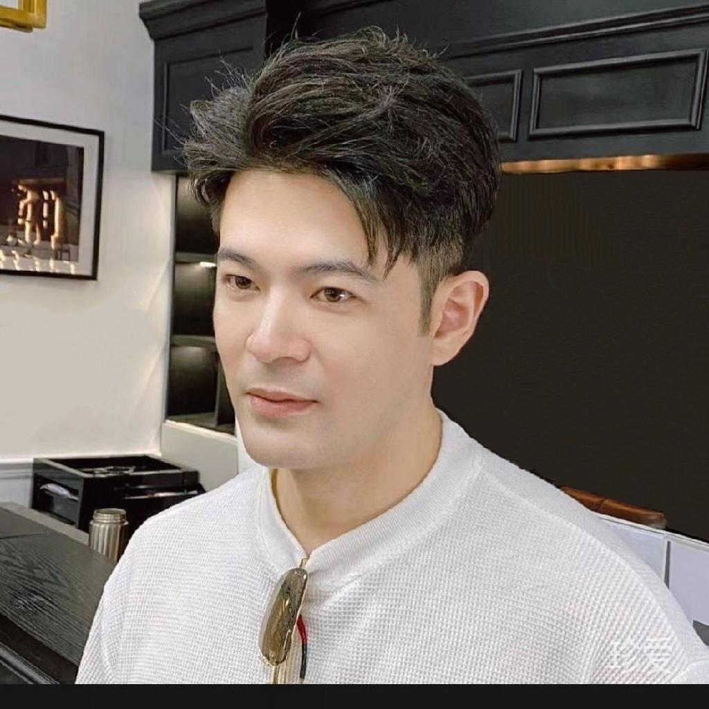 高不冷的鐘大濕