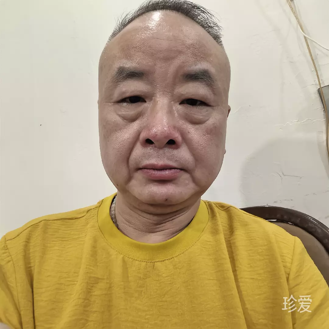 做个灯泡照亮你