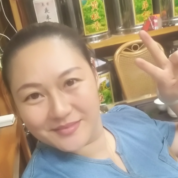霸气女郎