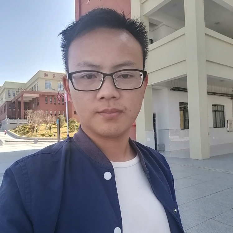 低調哥不再低調