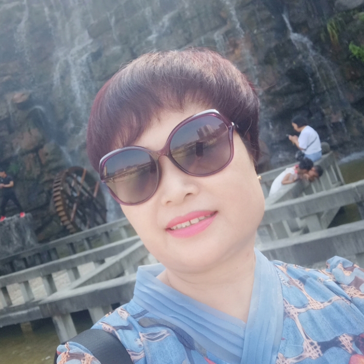 堅(jiān)強(qiáng)