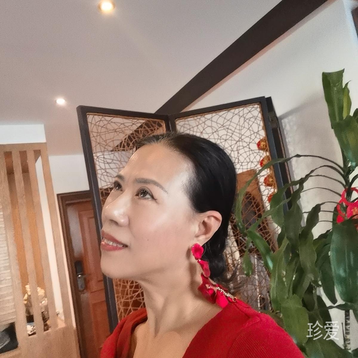 卡卡北方小女人